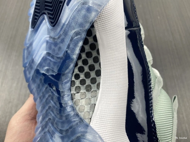 Rep TBK 11 Georgetown 528895-007 Retro Air Low Jordan 0717